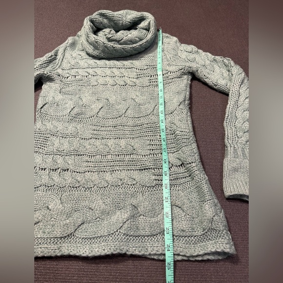 Banana Republic wool alpaca blend knit sweater small Beautiful green color‎ - Picture 8 of 8